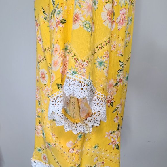 Yellow Floral Kimono With White Trim - Picture 4 of 8